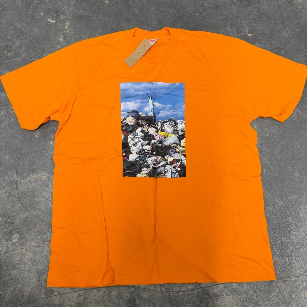 Supreme Men's Orange Graphic Tee with Statue of Liberty 
Size : XL